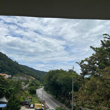 Batu Feringgi Homestay 외부 사진