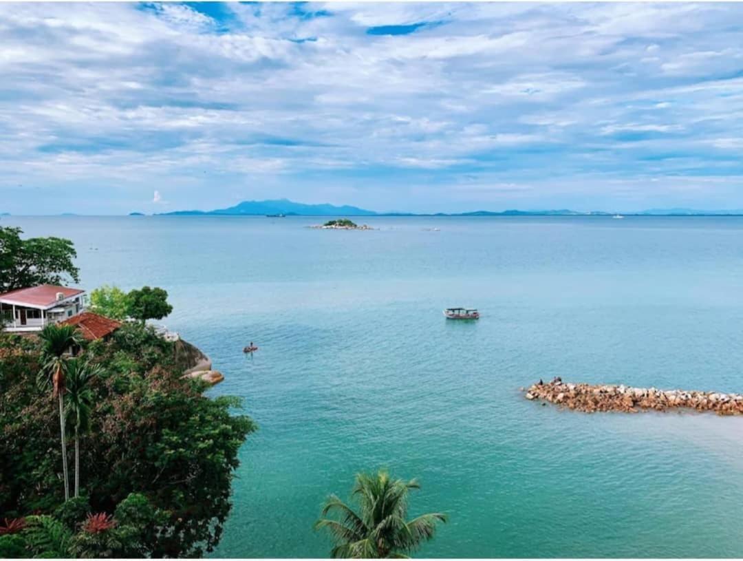 Batu Feringgi Homestay 외부 사진