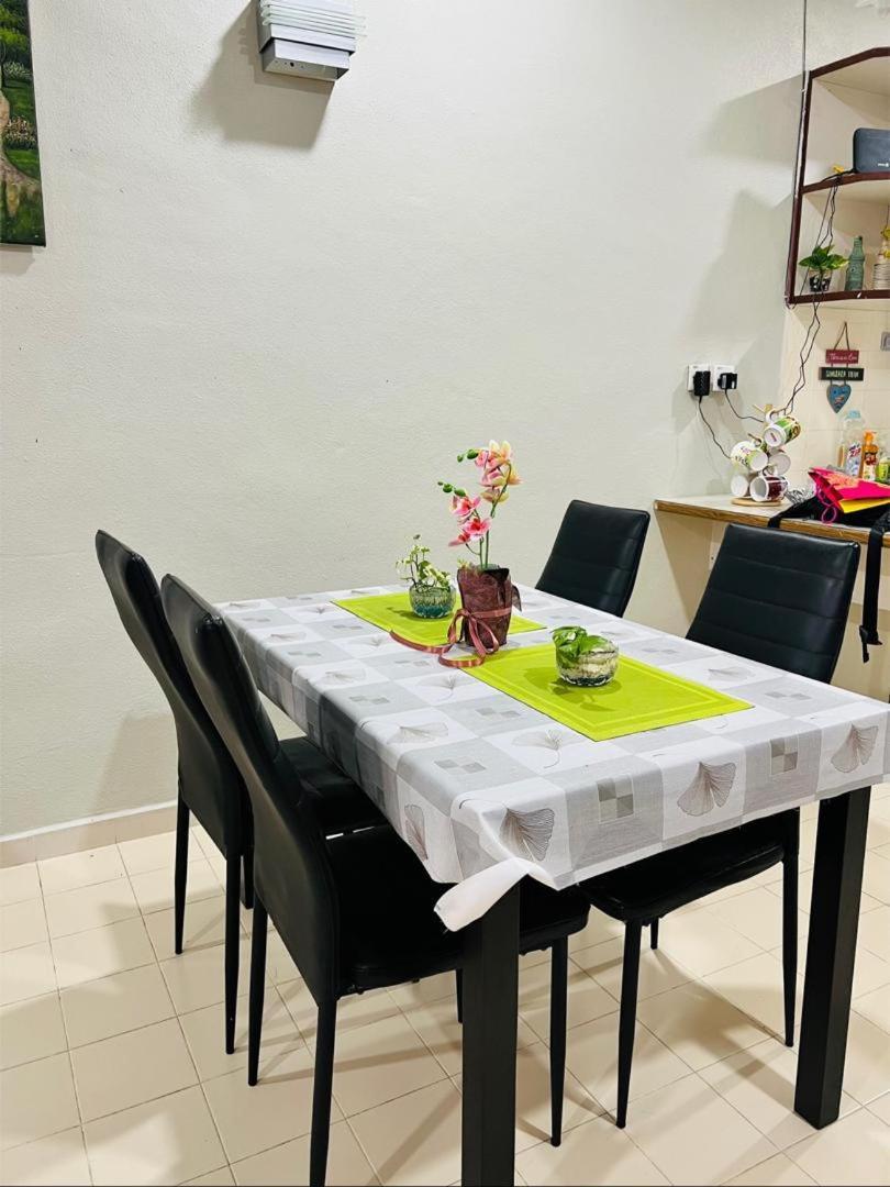 Batu Feringgi Homestay 외부 사진